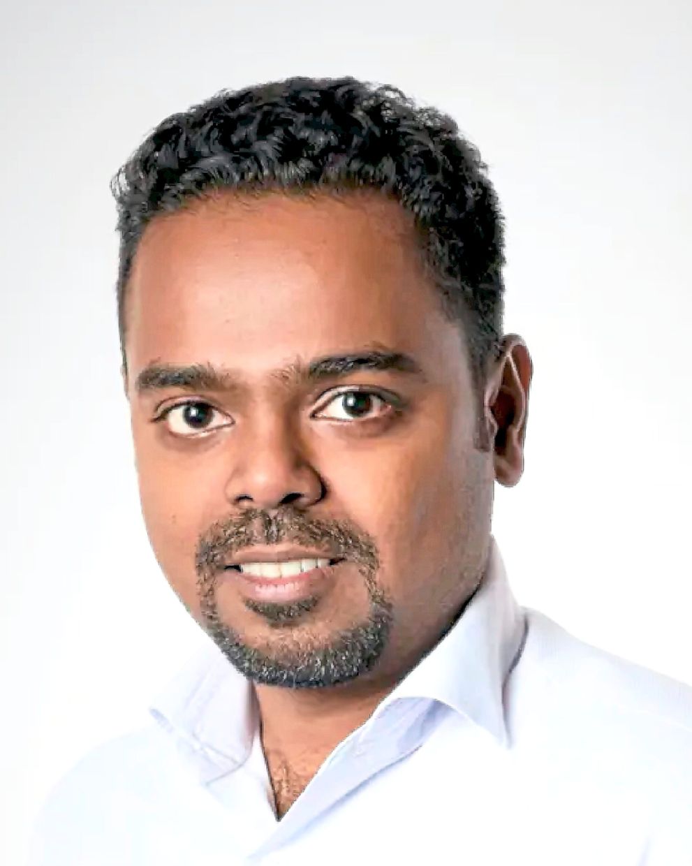 William says workers in their late 30s or 40s are willing to take a pay cut to avoid the daily commute.