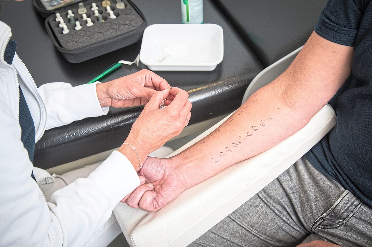 In order to be able to treat allergy symptoms effectively, the first step is a diagnosis. 