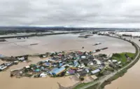 Torrential rain pounds South Korea for third day as thousands take shelter