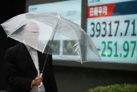 Asian markets on course to end week on a positive note