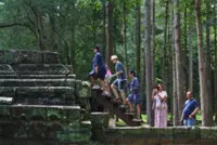Cambodian government waives fines for expired tourism licenses