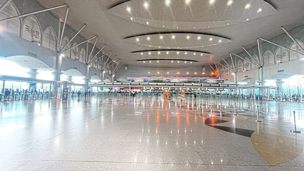 All clear: The situation was back to normal at the BSI CIQ in Johor Baru yesterday afternoon.