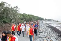 Selangor Ruler joins Kita run at Pantai Kelanang