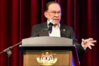 Wan Ahmad Farid was sole candidate for Chief Justice, no last minute changes made, says Anwar