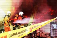 Predawn Kuala Lumpur flat fire kills one
