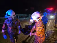 Man dies after car plunges into river in Kota Kinabalu