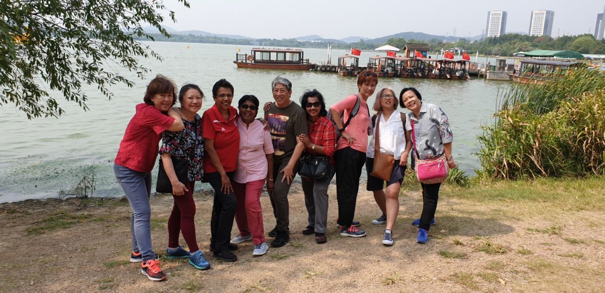 Allen (second from left) and her friends during a trip to China.