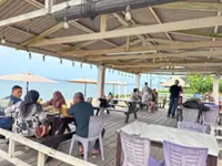 Setiu eatery offers seafood with a view