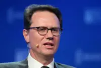 Olympics-Hollywood executive Peter Rice named head of ceremonies for 2028 Olympics