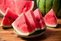 Would you wait hours to have watermelon sliced? In South Korea, many do