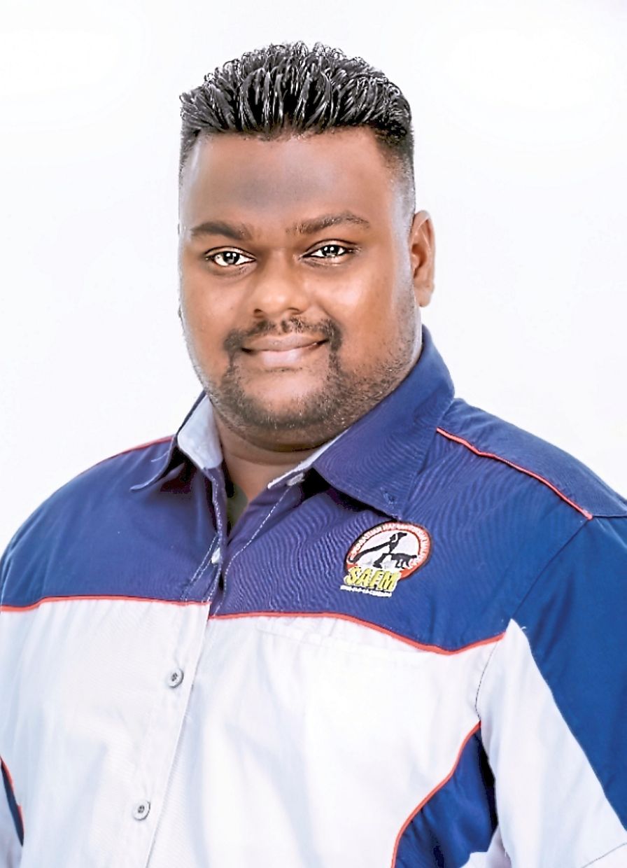 Kalaivanan: NGOs should be allowed to bail out dogs for free as they are helping the government solve a problem.