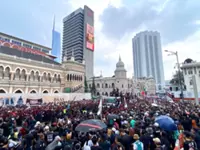 Liveblog: Rally goers converge at Dataran Merdeka