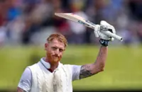 Cricket-Gill and Rahul steady India after early wobble to frustrate England