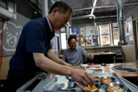 More jobless college grads than middle school grads in South Korea for the first time