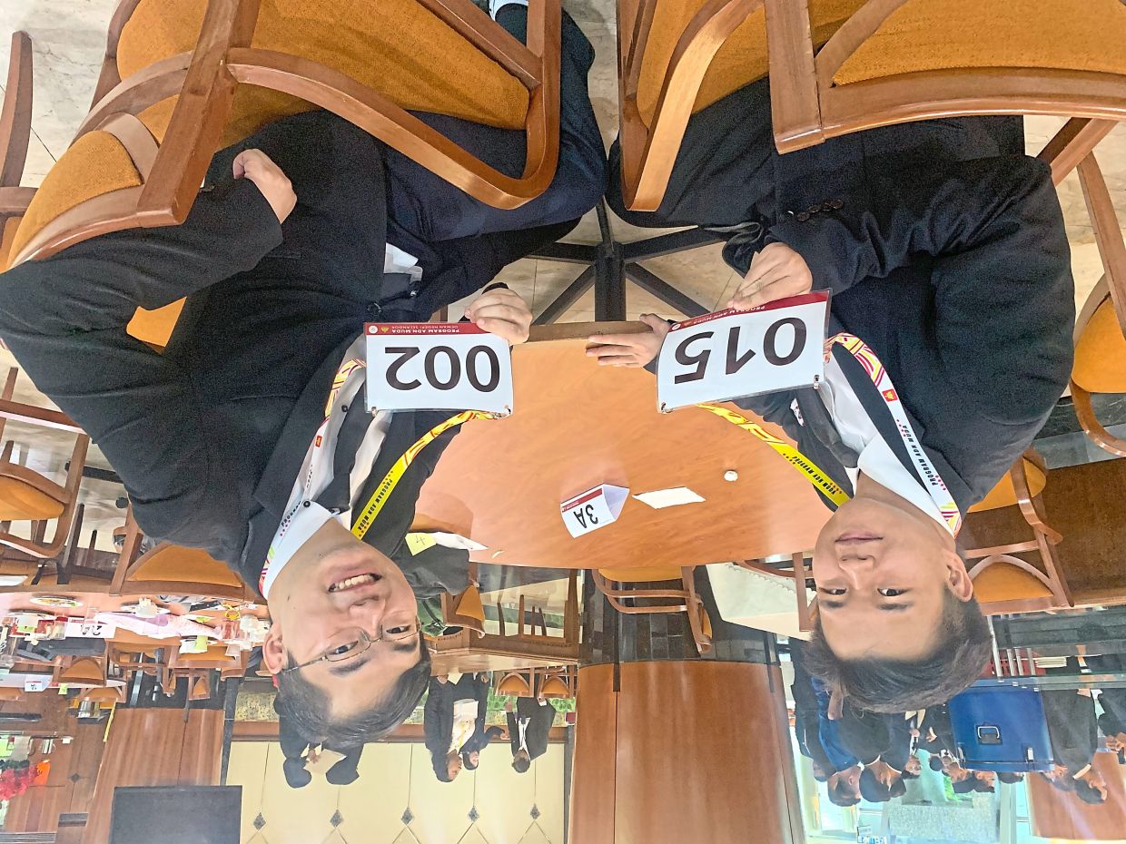 Phoon (left) emphasises the importance of mental health for students while Kng supports hands-on experience for youths through internships.