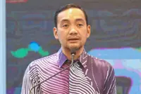 Johor MB becomes ninth Malaysian to be conferred Lee Kuan Yew Exchange Fellowship