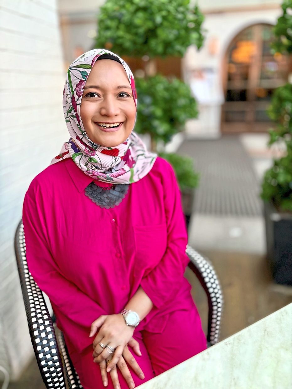 Tengku Nor Azah says people should be authentic and honest when dating. Photo: The Star/Ming Teoh
