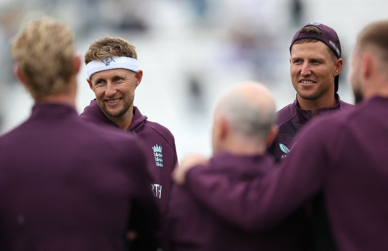 Cricket-England win toss and opt to bowl in fifth test v India