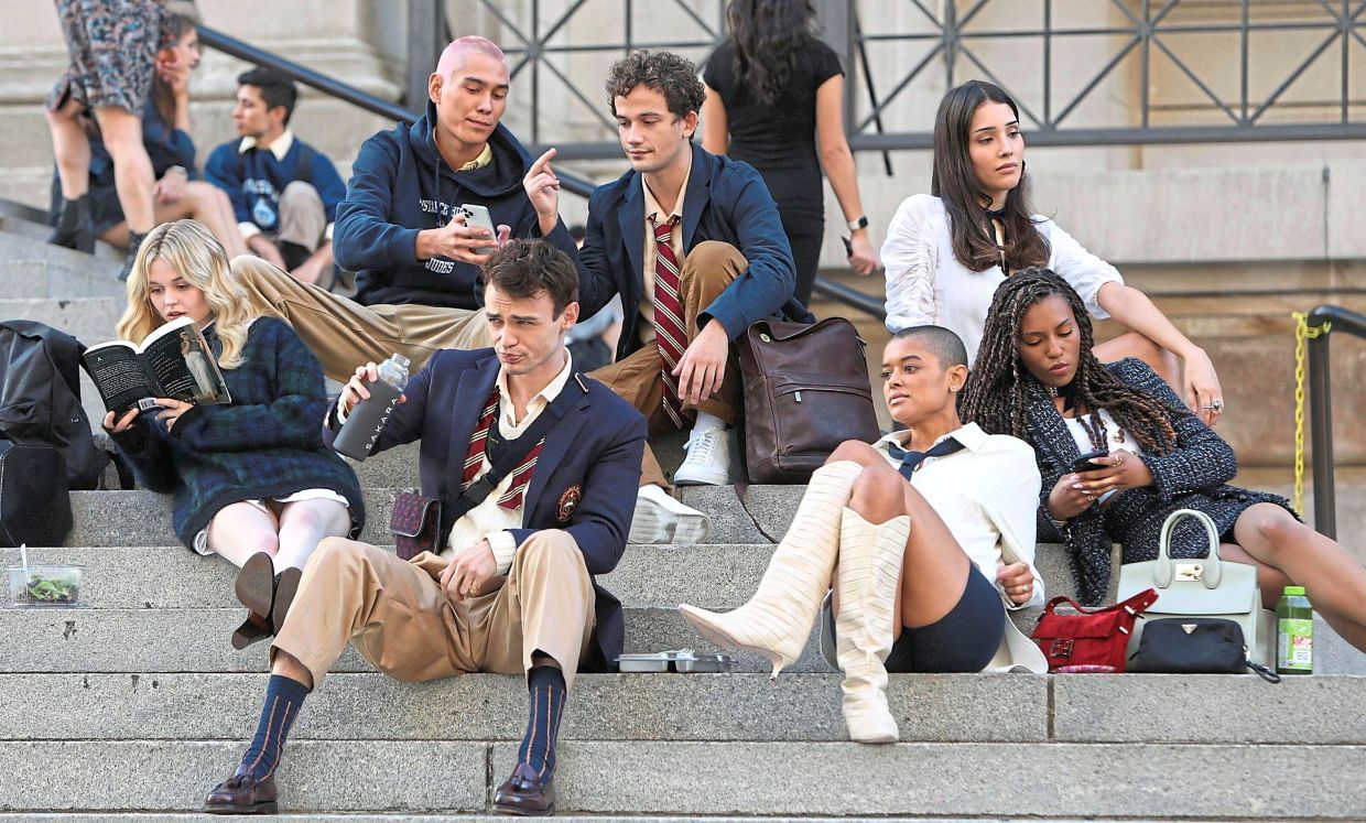 The Gossip Girl reboot shows off a younger style, with street-style aesthetic being the focus. Photo: Handout
