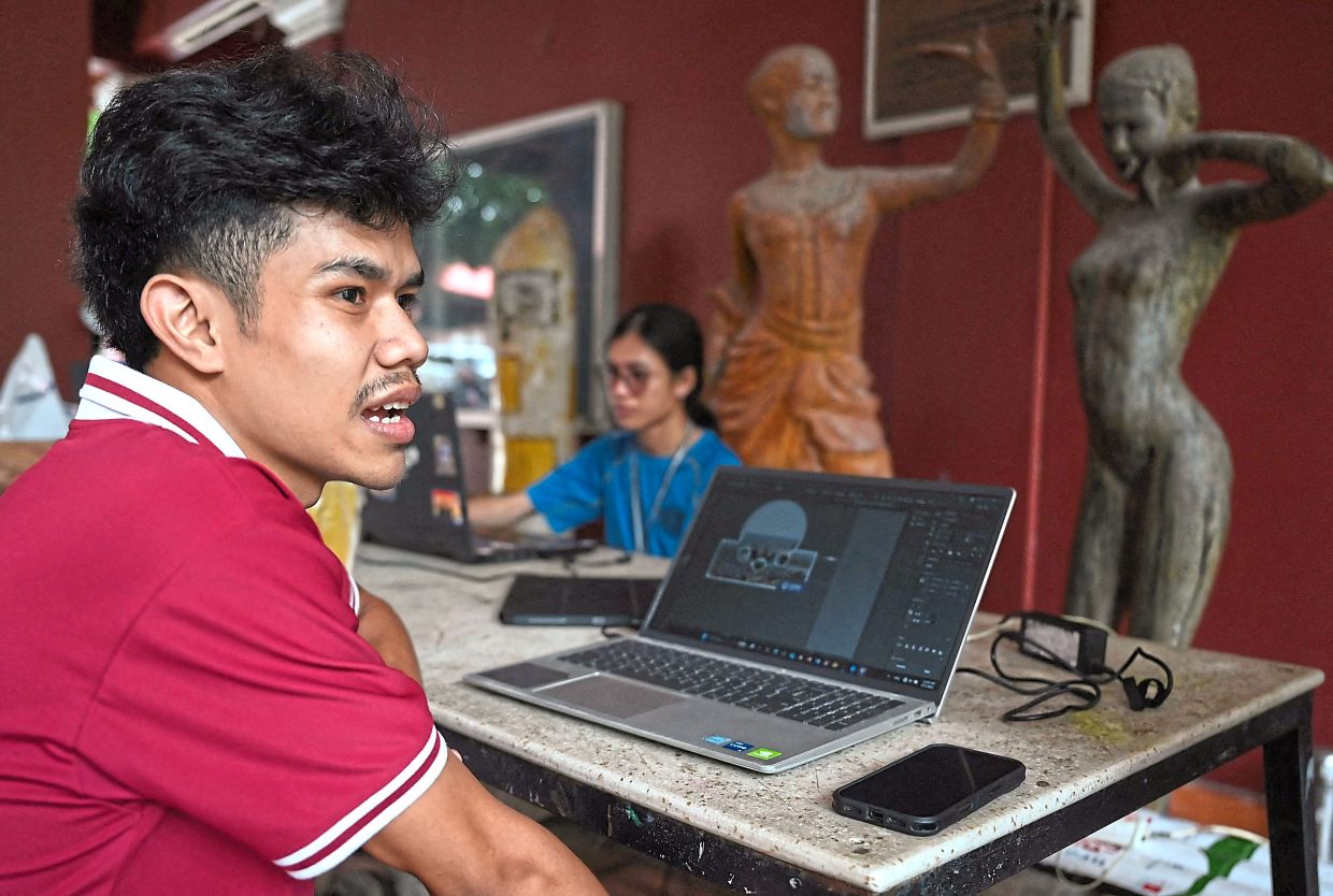 “We are ready toprotect our territorybecause when it is gone,we would never get itback.”Ray Kimhak