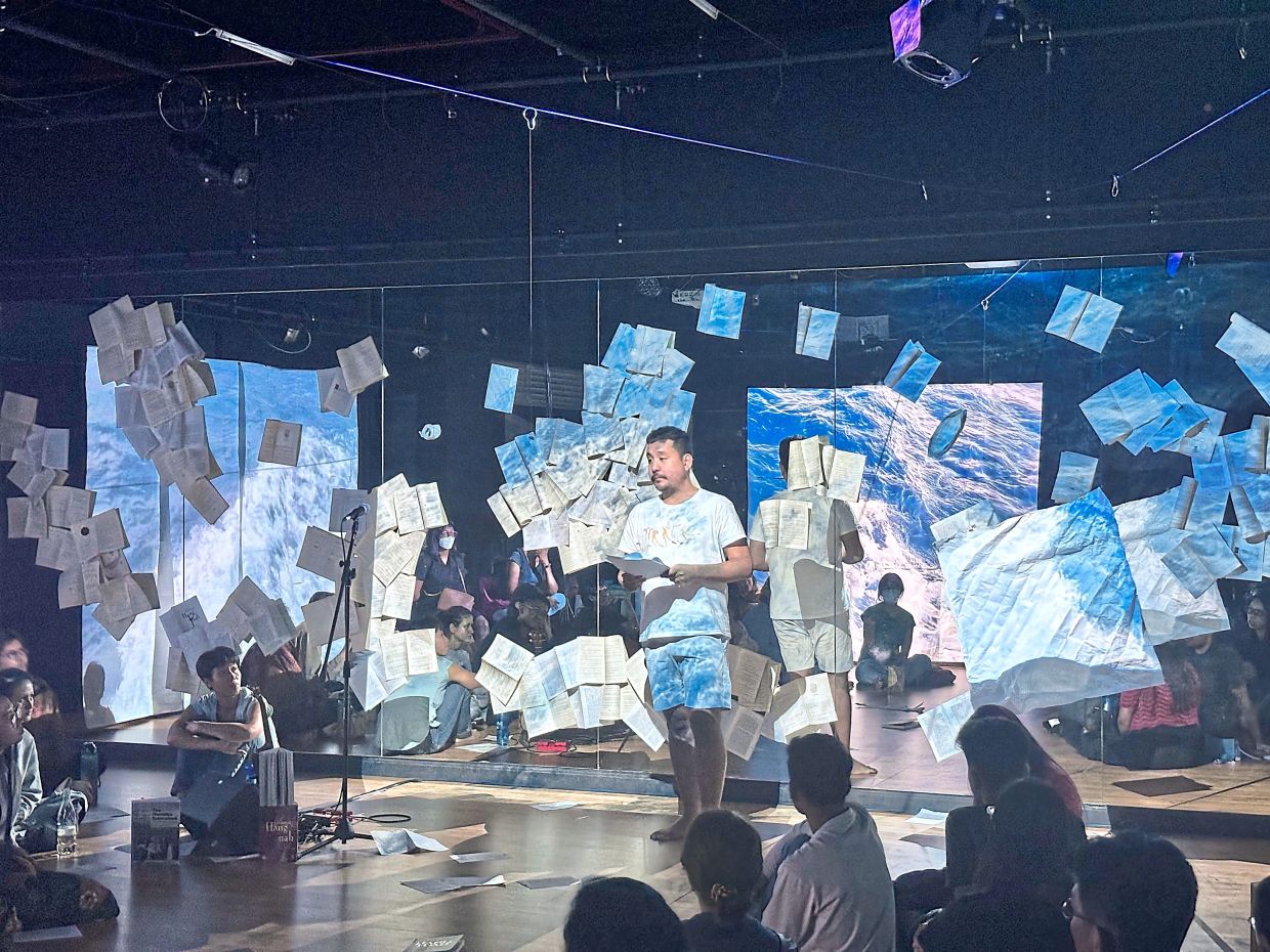 'Fragments Of Tuah' offers audiences a fresh, multimedia look at the 15th-century Malay warrior Hang Tuah. Photo: Five Arts Centre