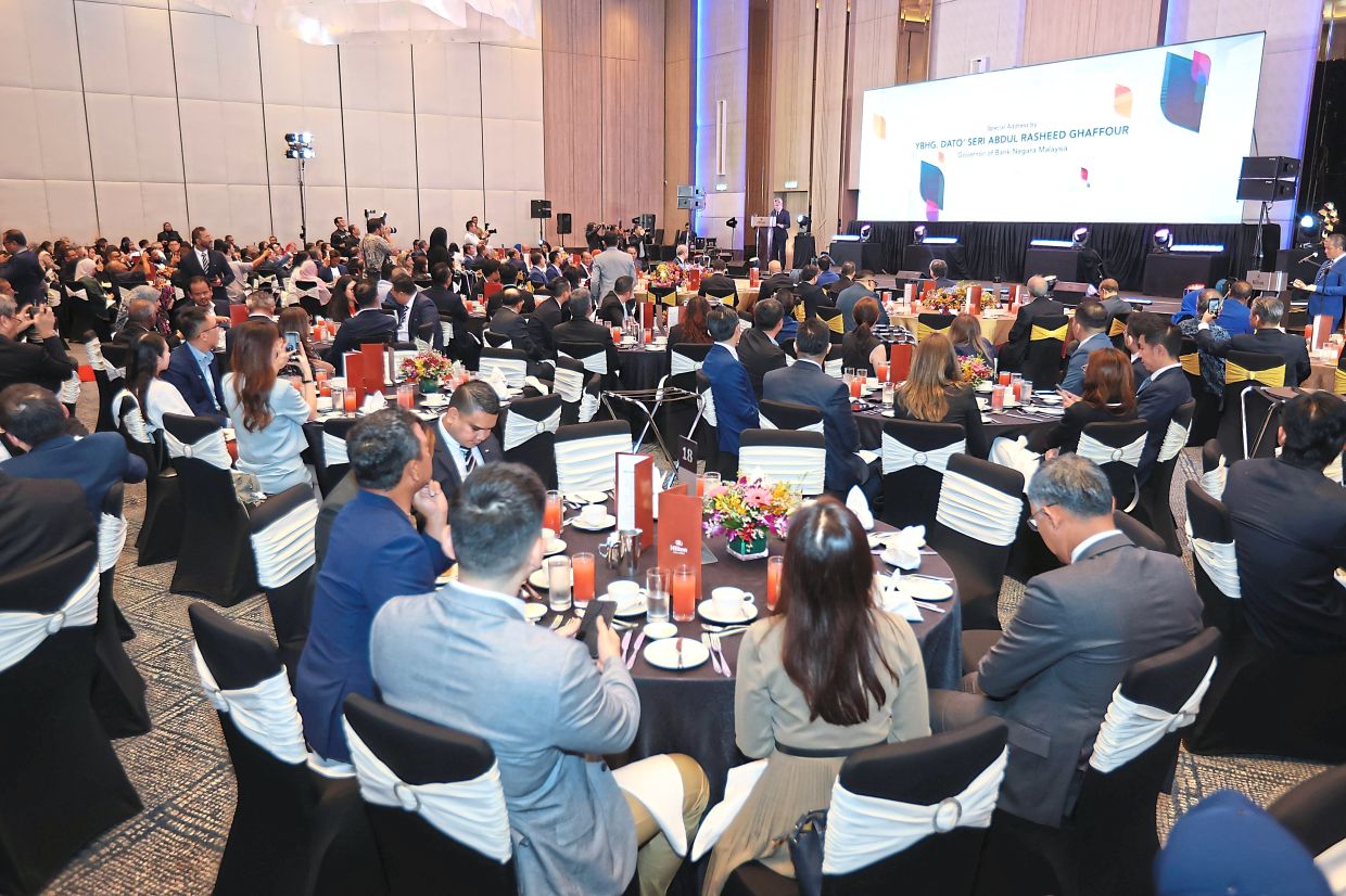 Over 280 distinguished guests from various financial institutions, partners and MSMEs gathered during CGC’s 30th Awards 2024.