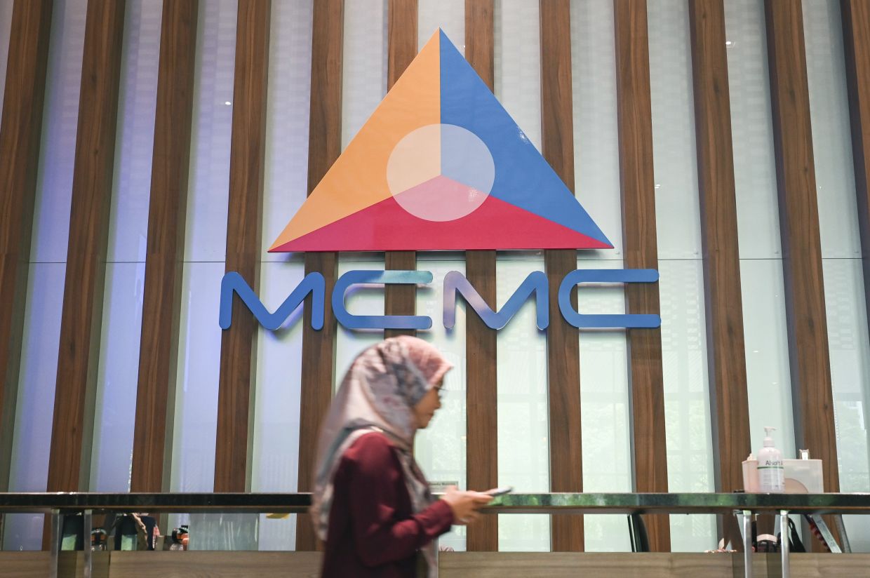 MCMC probes viral video of &#039;influencers&#039; giving scraps to homeless man