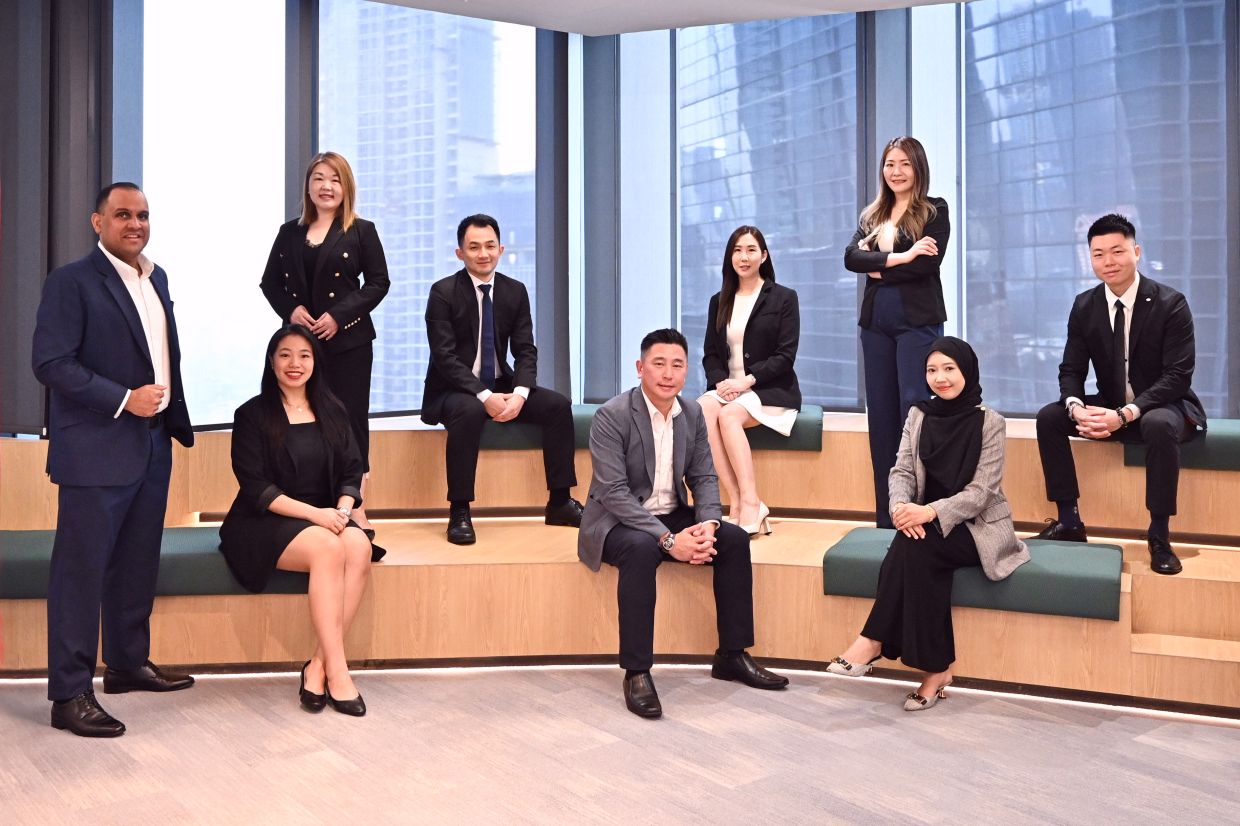 Wealth Academy participants, who have displayed exceptional skills and qualities, will have the opportunity to attend special courses and obtain certification from a globally renowned business school. 