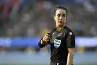 Soccer-FIFA's Infantino offers support to female referee Garcia over death threats
