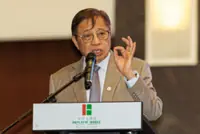 Abang Jo declines to comment on Rafizi's remarks on gas rights negotiations