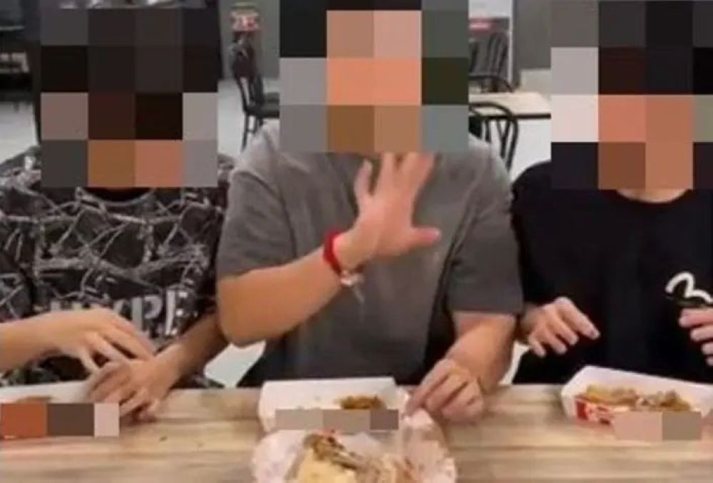 ‘Chicken bone’ influencers freed on police bail