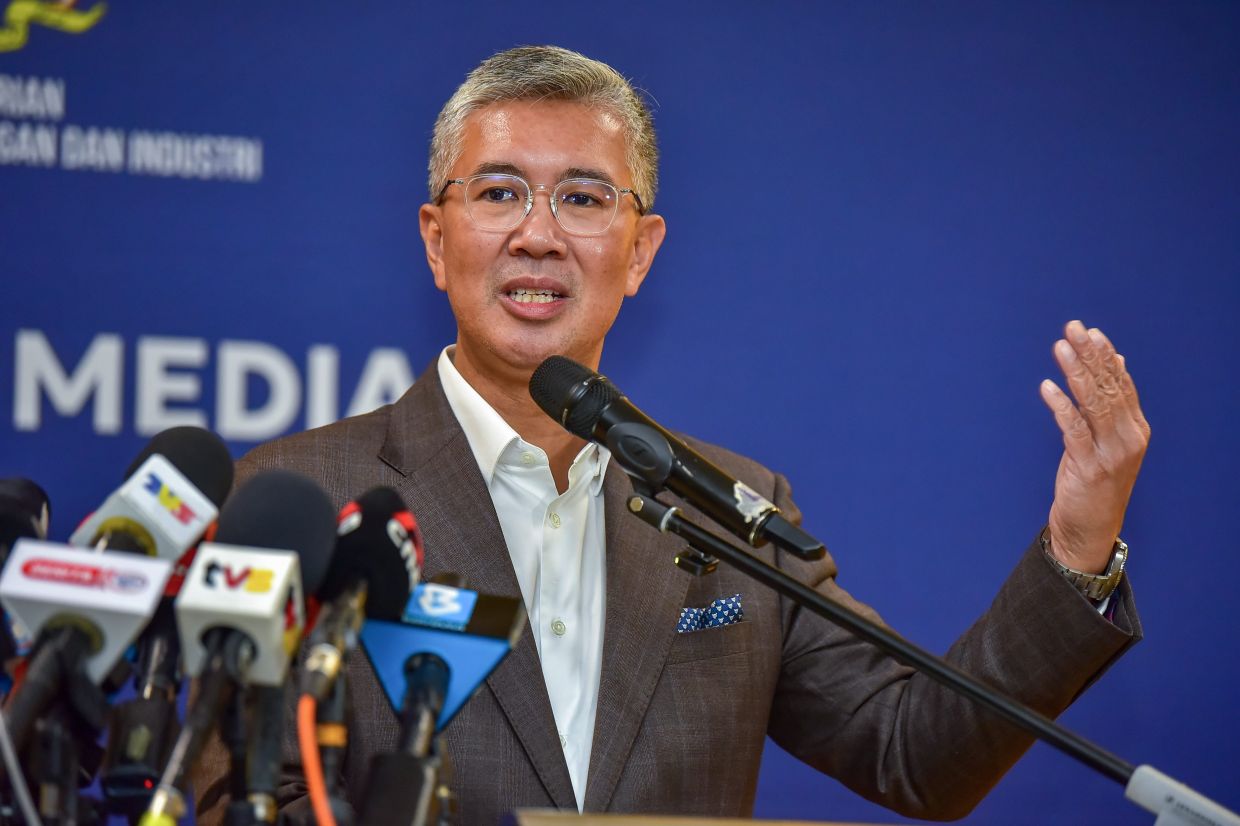 M&#039;sia has not granted exclusive rare earth rights to US, says minister