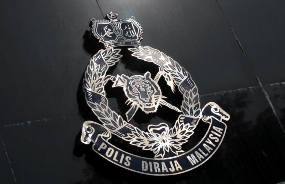 Girl, 12, hurt by knife-wielding man in Sepang house break-in