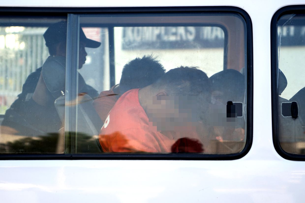 Suspects in Alor Setar cop&#039;s death remanded for seven days