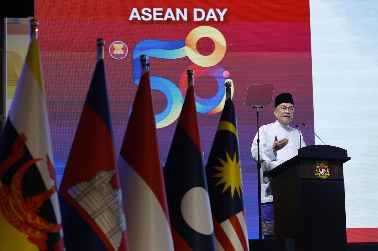 CYBERJAYA: Prime Minister Datuk Seri Anwar Ibrahim delivers a speech at the 58th Asean Day celebration 2025 on Friday (Aug 8, 2025). -- Photo: Bernama