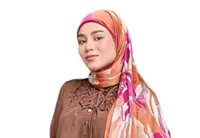 Pregnant Uyaina bids farewell to talk show