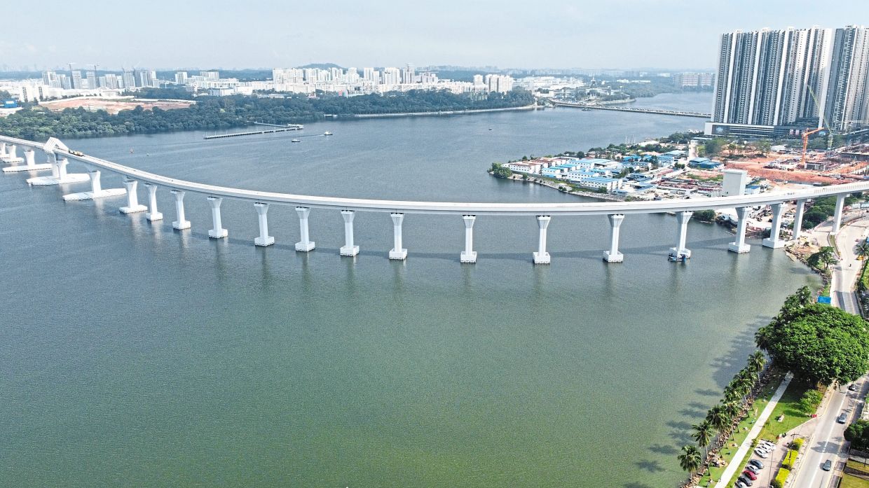 The RTS is expected to provide a huge relief for commuters, especially those from JB (right) who need to enter Singapore for work on a near-daily basis.