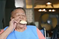 ‘Last’ meals: How durian, chilli crab and KFC bring comfort to the dying in Singapore