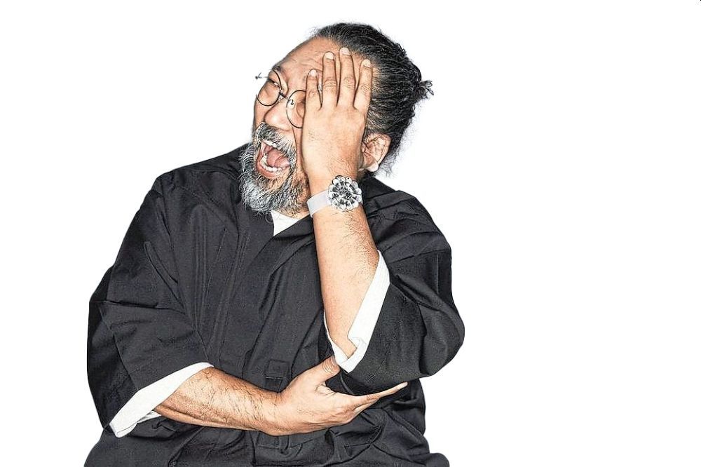 Murakami wearing the MP-15 Tourbillon Sapphire. — Photo: Hublot