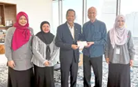 Activist gives RM15,000 to help needy students via education foundation