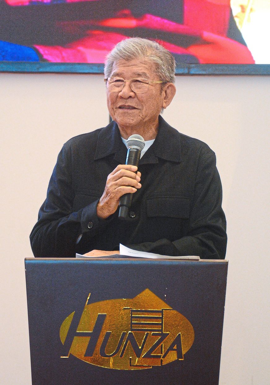 Teng Tong sharing insights on the property market during his birthday address to his employees.