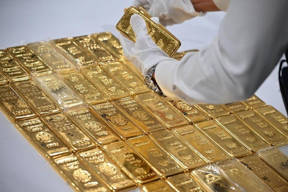 The gold bars each weighed between 999g and 1kg. - Photo: ST