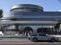 At Elon Musk’s newly opened Tesla Diner in Los Angeles, the future looks mid