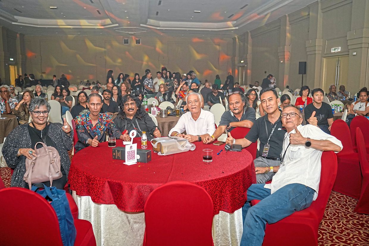 The hardworking MfM committee members (from left): Lata, Eddie Zachariah, Nathaniel, Danker, Brian Dourado, Marcus Tan and Amizan Ariffin.