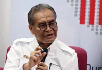 Health Ministry has 8,653 medical specialists, says Dzulkefly