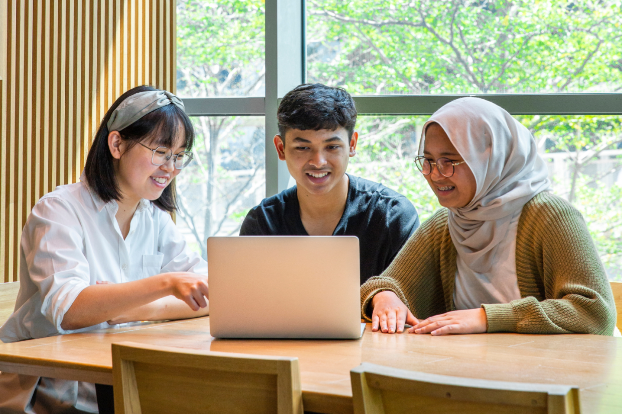 Sunway College is home to many prestigious programmes including A-Level, AUSMAT, CIMP, MUFY.