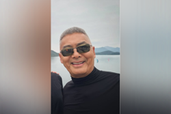 Chow Yun Fat enjoys noodles in HK’s Shau Kei Wan district and no one asks for a photo