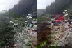 Flood kills 34 in Indian Kashmir mountain village