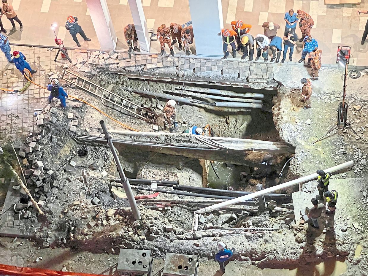 The Jalan Masjid India sinkhole incident brought Maimunah face-to-face with key figures she had planned to meet as the new mayor. — Filepic