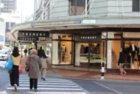 New Zealand's population exodus hits 13-year high as economy worsens